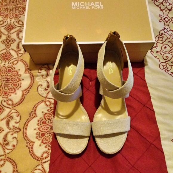Michael Kors Prue Wedge Sandal - Picture 12 of 12